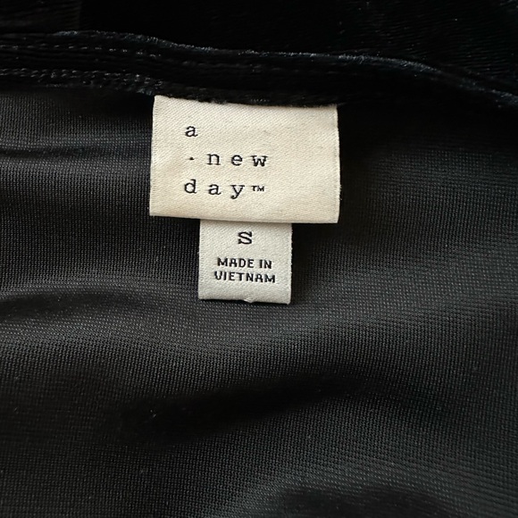 NWOT A New Day Adjustable  Black Cami, Size Small - Picture 8 of 10